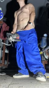 Миниатюра Мужчина Tony Кировский Фотография 