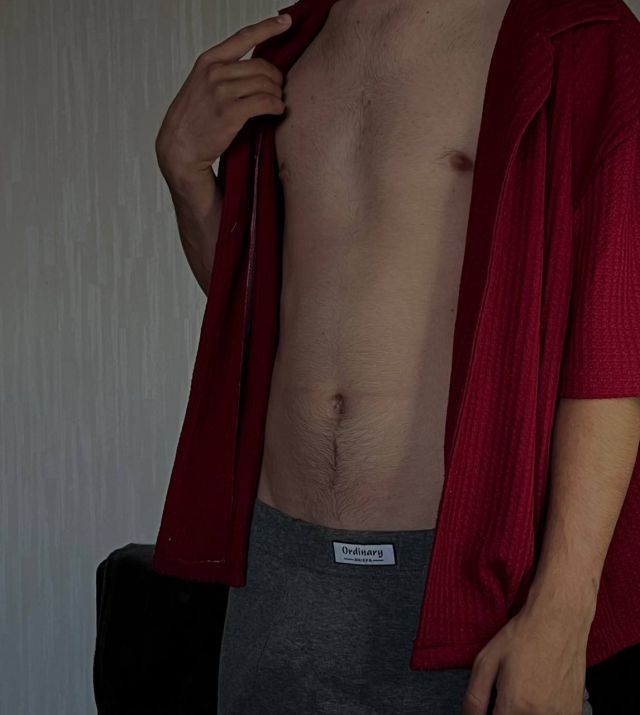 Мужчина Рома МКР Залесный