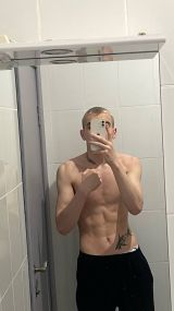 Миниатюра Мужчина Артур Ново-Савиновский Фотография 